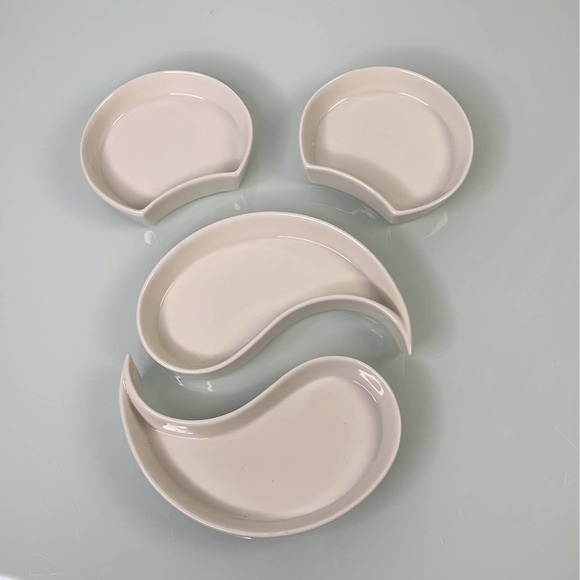 Disney Mickey Mouse Puzzel Ceramic Plates EUC - Picture 3 of 7